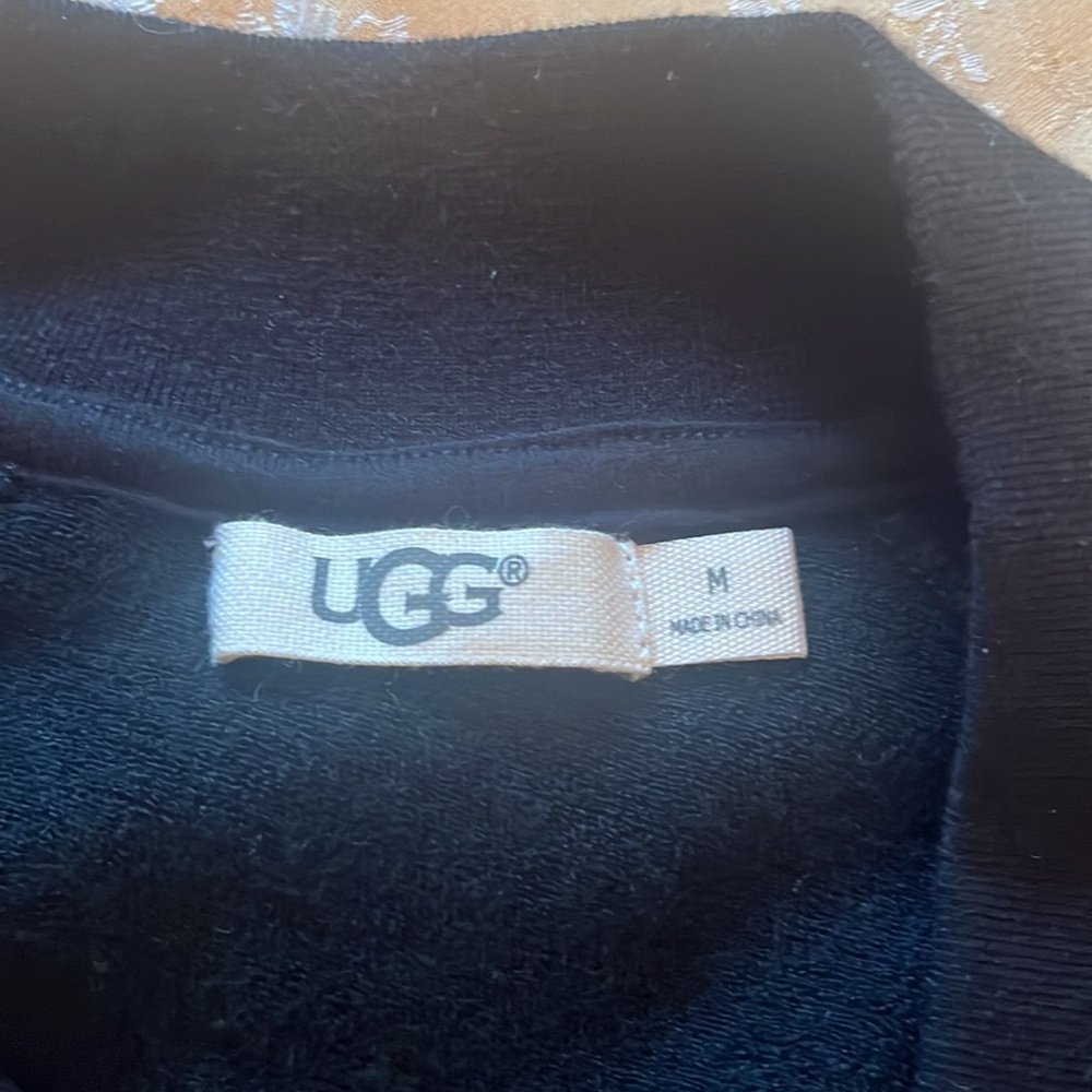 Ugg Sweater - image 5